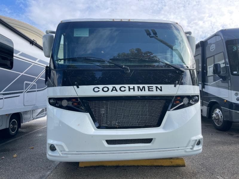2026 Coachmen 2026 Coachmen Euro - thumbnail 3