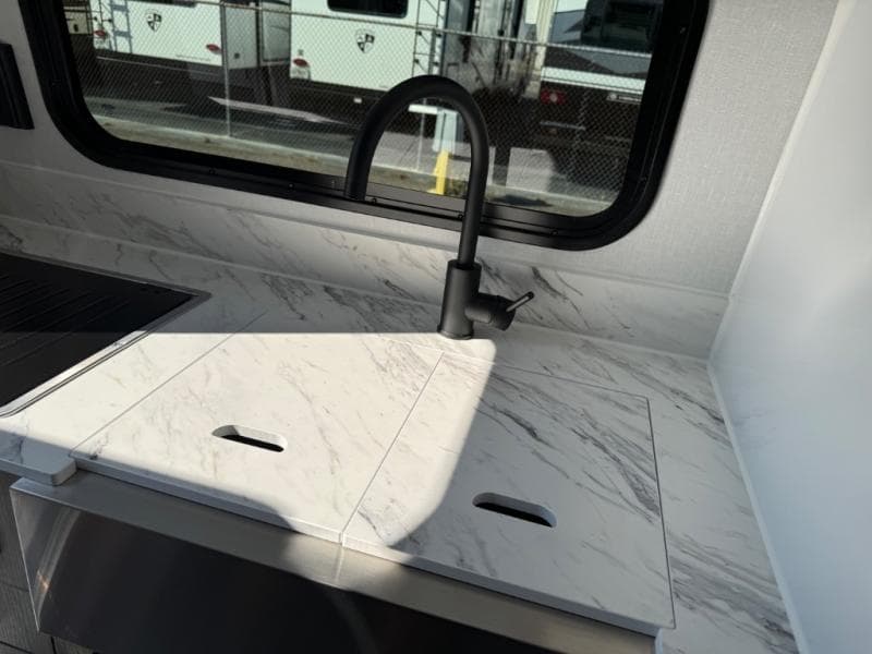 2026 inTech RV 2026 inTech RV Sol - thumbnail 14