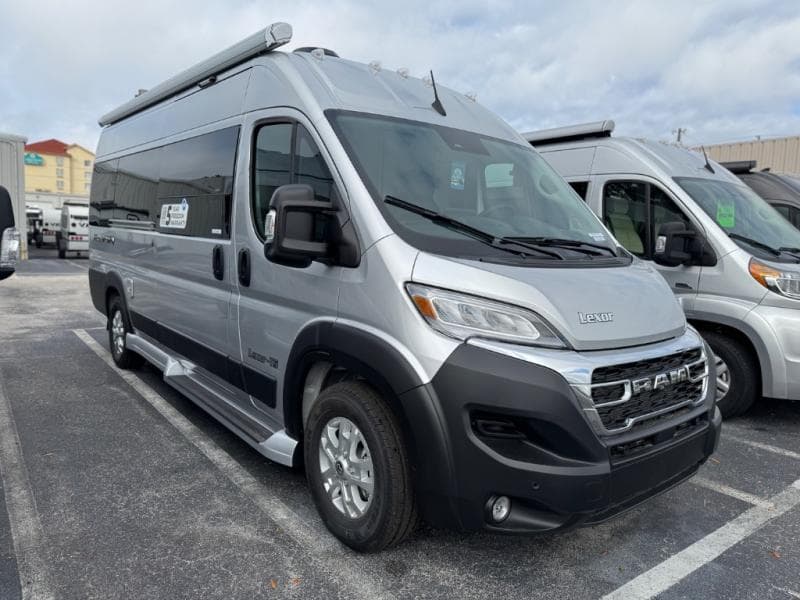 2026 Pleasure-Way Lexor TS