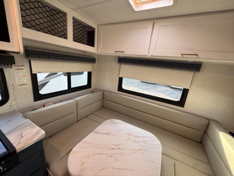 2026 Thor Motor Coach 2026 Thor Motor Coach Quantum - thumbnail 15