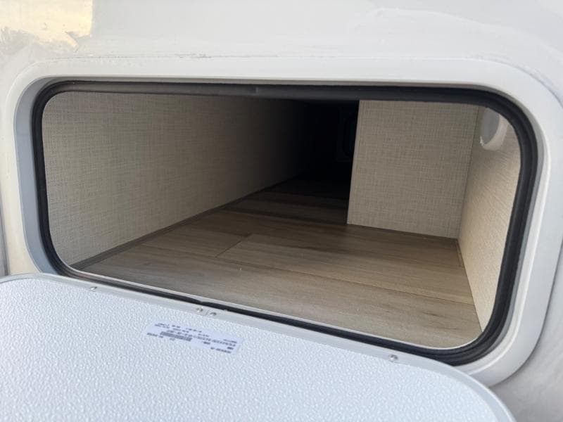 2026 Thor Motor Coach 2026 Thor Motor Coach Quantum - thumbnail 5