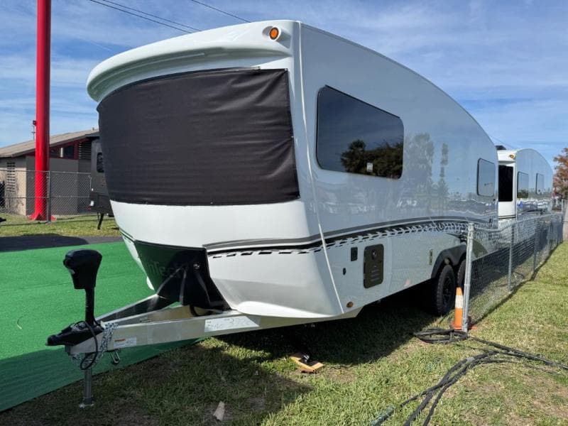 2026 inTech RV 2026 inTech RV Aucta - thumbnail 3