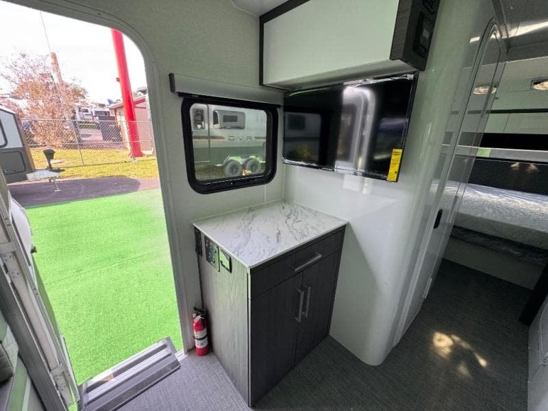 2026 inTech RV 2026 inTech RV Aucta - thumbnail 13