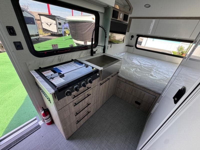 2026 inTech RV 2026 inTech RV Sol - thumbnail 12