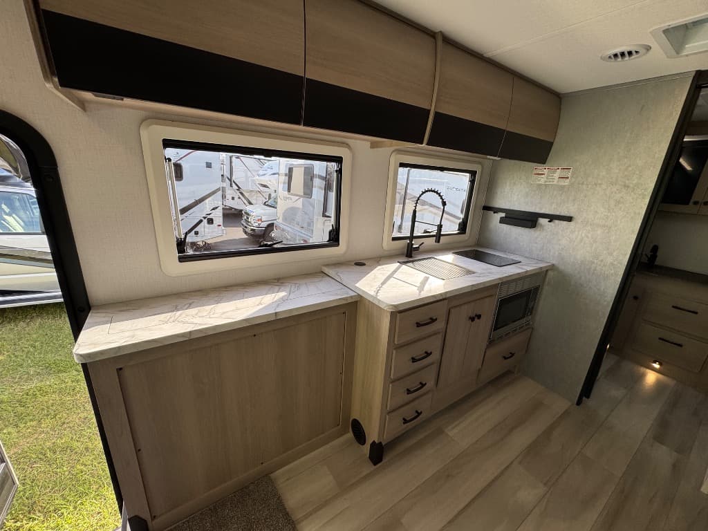 2026 Forest River 2026 Forest River Forester - thumbnail 10