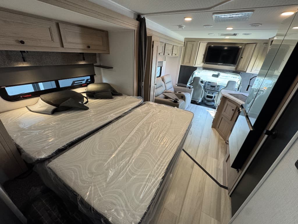 2026 Forest River 2026 Forest River Forester Classic - thumbnail 12