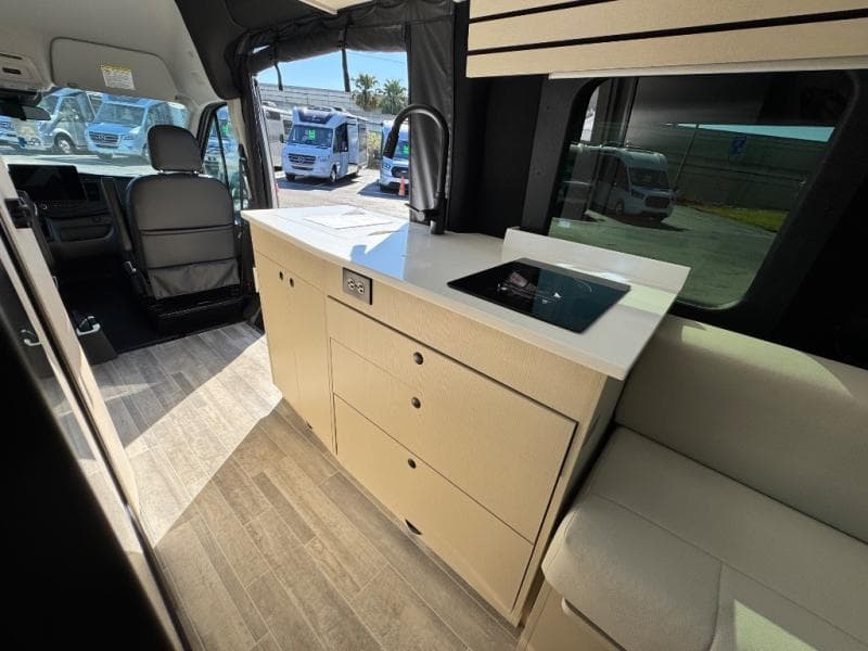 2026 Pleasure-Way 2026 Pleasure-Way Ontour - thumbnail 9