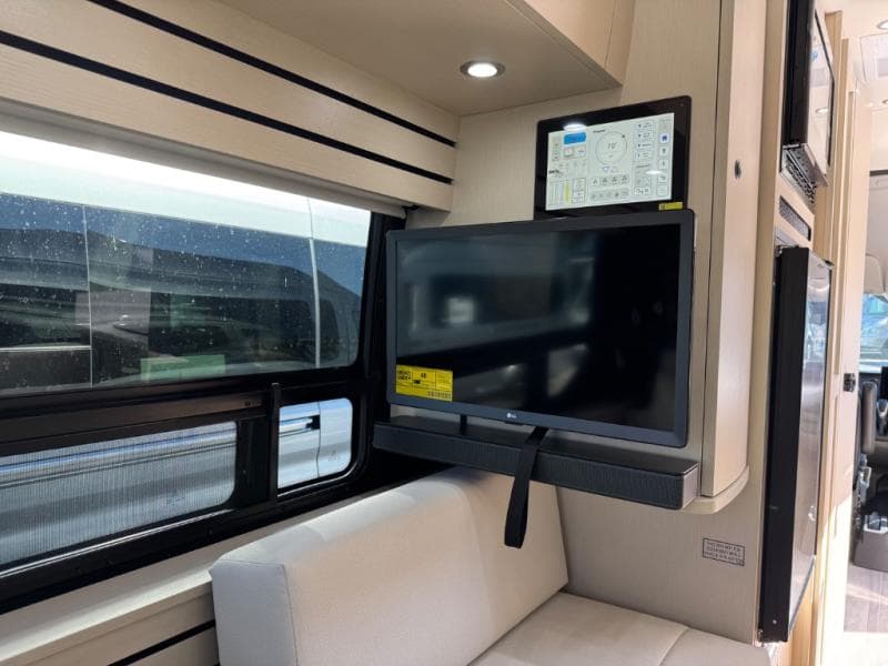 2026 Pleasure-Way 2026 Pleasure-Way Ontour - thumbnail 17