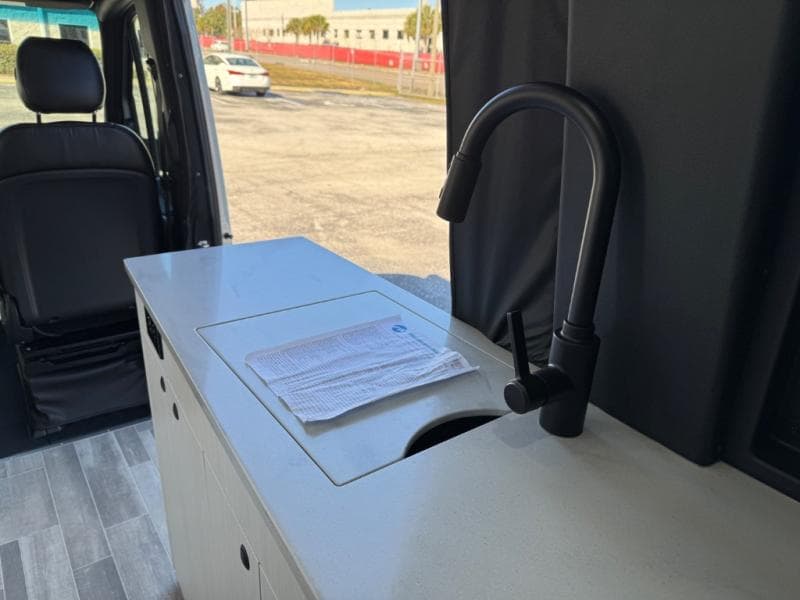 2026 Pleasure-Way 2026 Pleasure-Way Plateau - thumbnail 11