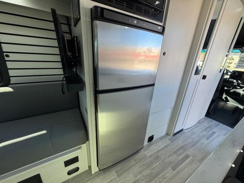 2026 Pleasure-Way 2026 Pleasure-Way Plateau - thumbnail 12