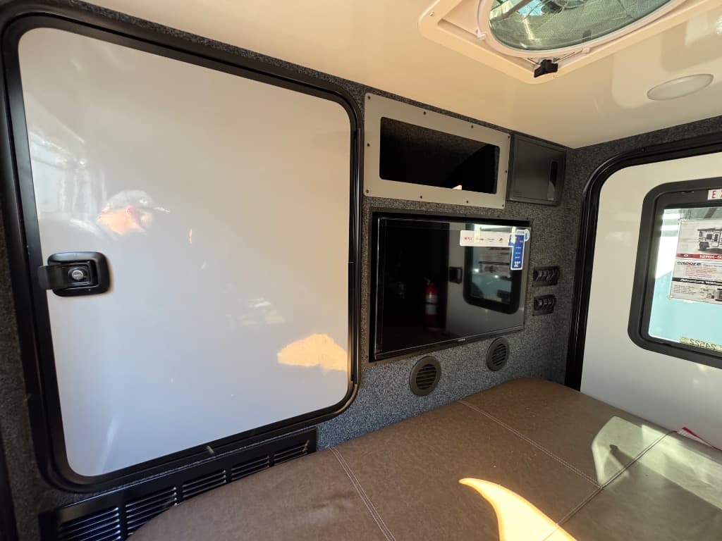 2026 Encore RV 2026 Encore RV ROG - thumbnail 7