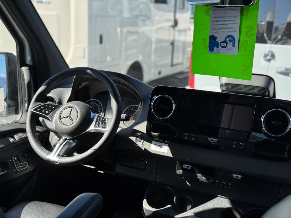 2026 Pleasure-Way 2026 Pleasure-Way Ascent - thumbnail 6