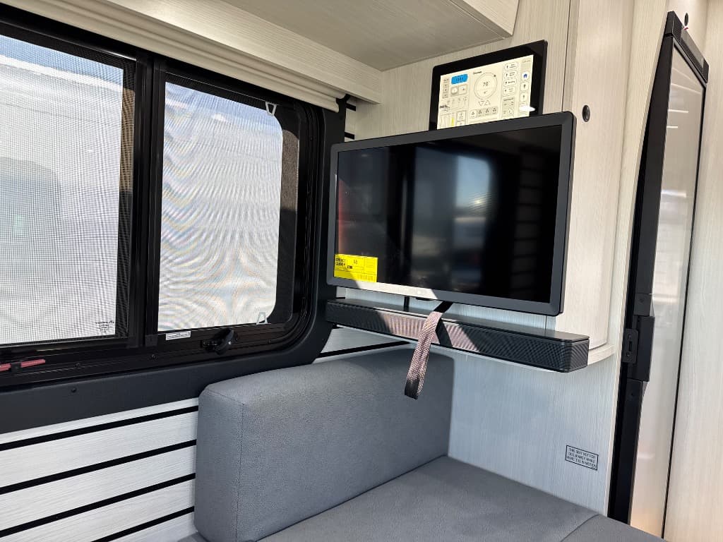 2026 Pleasure-Way 2026 Pleasure-Way Plateau - thumbnail 16