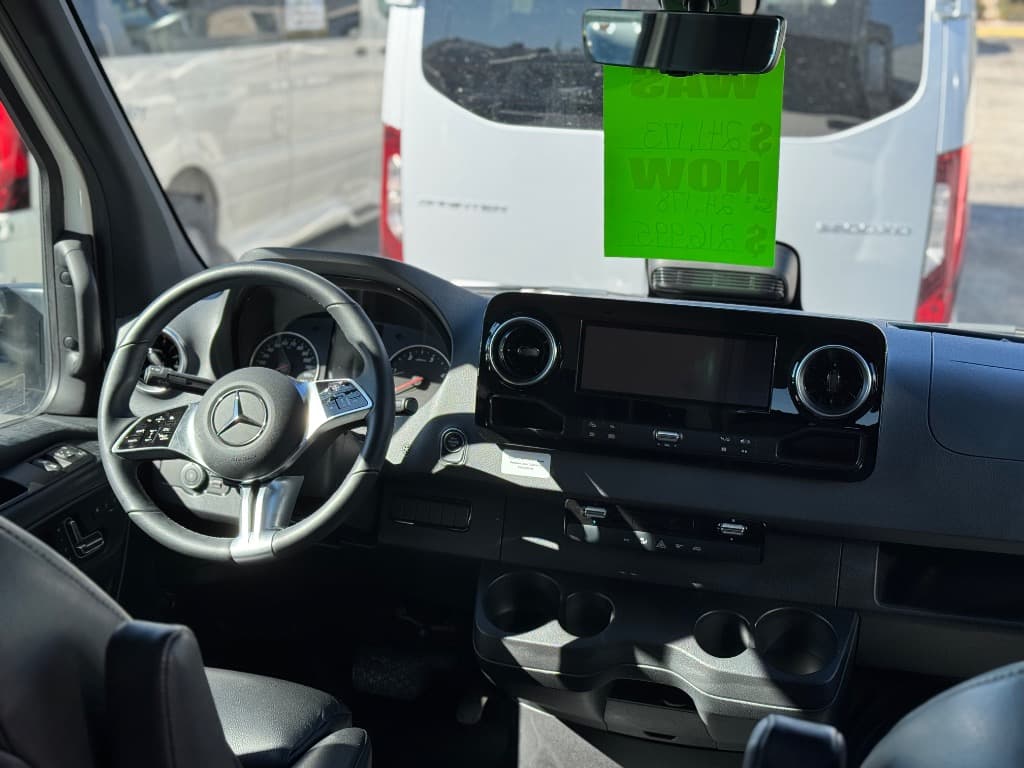 2026 Pleasure-Way 2026 Pleasure-Way Plateau - thumbnail 6