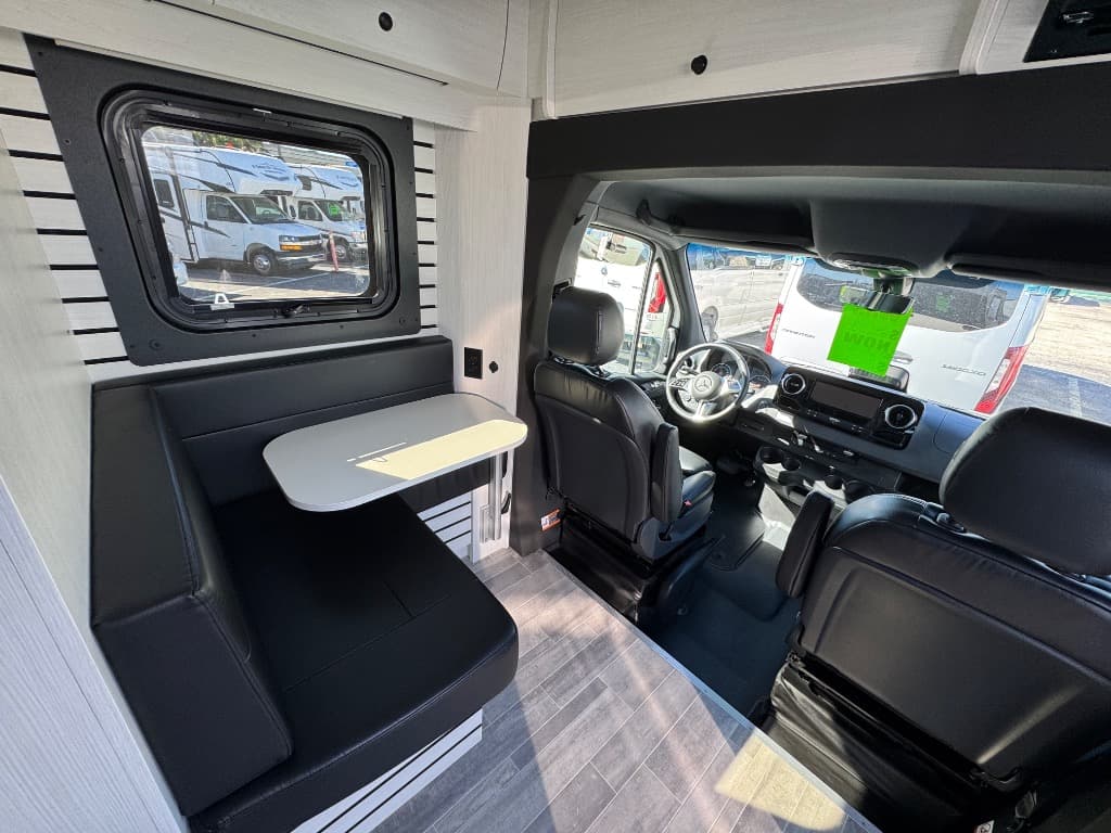 2026 Pleasure-Way 2026 Pleasure-Way Plateau - thumbnail 15