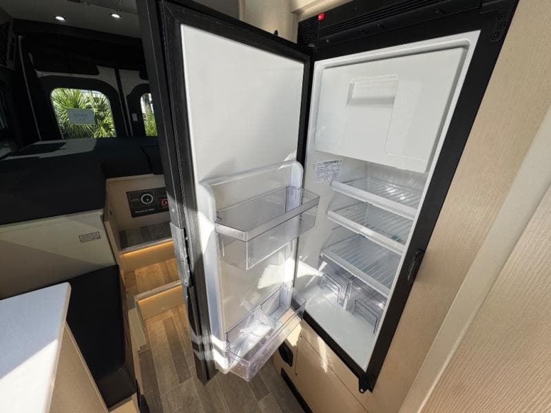 2026 Pleasure-Way 2026 Pleasure-Way Plateau - thumbnail 12