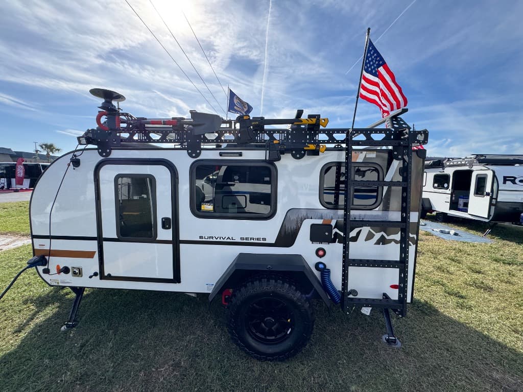 2026 Encore RV 2026 Encore RV ROG - thumbnail 4