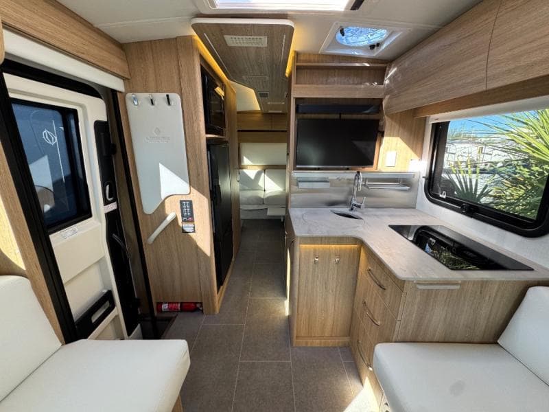 2026 Leisure Travel Vans 2026 Leisure Travel Vans Wonder - thumbnail 4