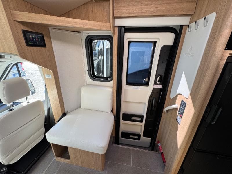 2026 Leisure Travel Vans 2026 Leisure Travel Vans Wonder - thumbnail 11