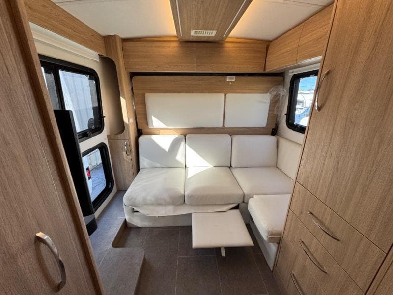 2026 Leisure Travel Vans 2026 Leisure Travel Vans Wonder - thumbnail 13