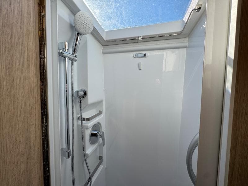 2026 Leisure Travel Vans 2026 Leisure Travel Vans Wonder - thumbnail 18