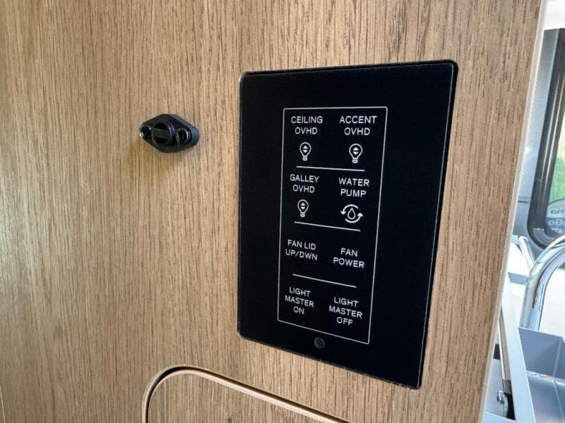 2026 Leisure Travel Vans 2026 Leisure Travel Vans Wonder - thumbnail 19