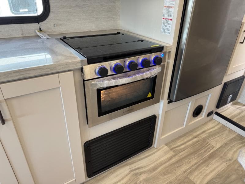 2026 Gulf Stream 2026 Gulf Stream Conquest - thumbnail 12