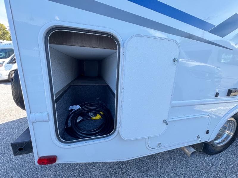 2026 Gulf Stream 2026 Gulf Stream Conquest - thumbnail 21