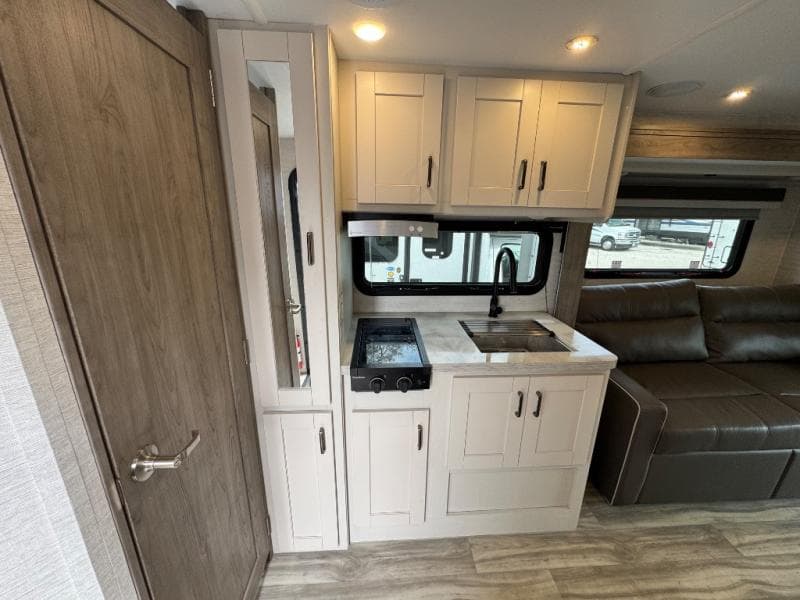 2026 Gulf Stream 2026 Gulf Stream BT Cruiser - thumbnail 8