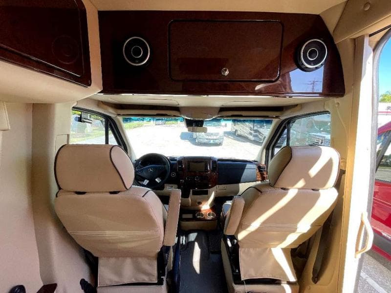 2019 Midwest Automotive Designs 2019 Midwest Automotive Designs Passage - thumbnail 9