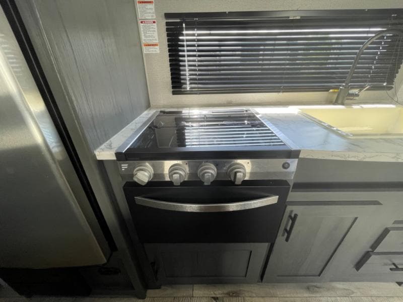 2022 Dutchmen 2022 Dutchmen Aspen Trail - thumbnail 13