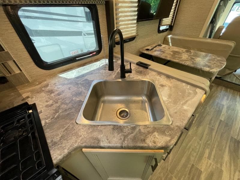 2022 Thor Motor Coach 2022 Thor Motor Coach A.C.E. - thumbnail 19