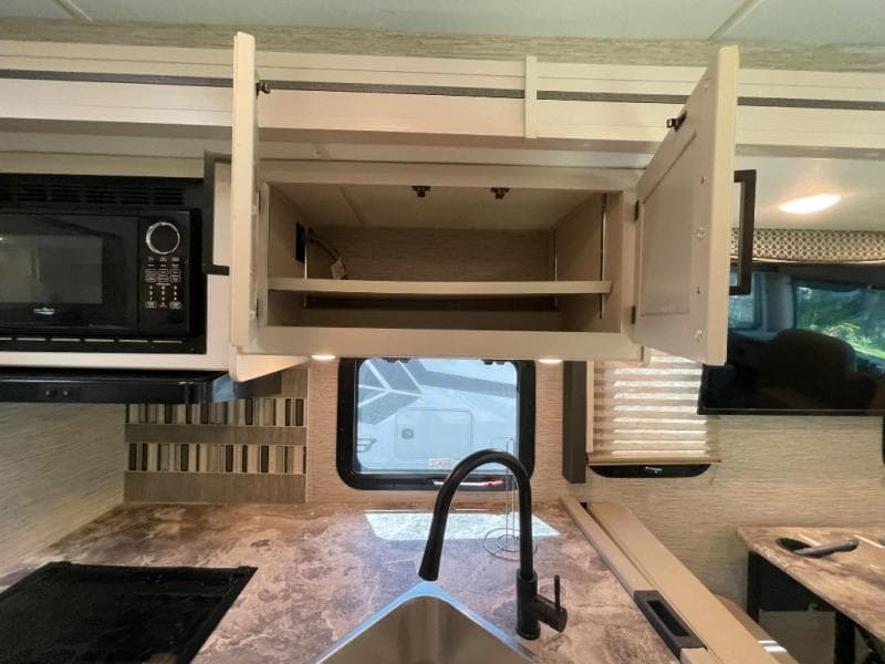 2022 Thor Motor Coach 2022 Thor Motor Coach A.C.E. - thumbnail 23