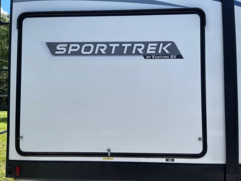 2024 Venture RV 2024 Venture RV SportTrek - thumbnail 6