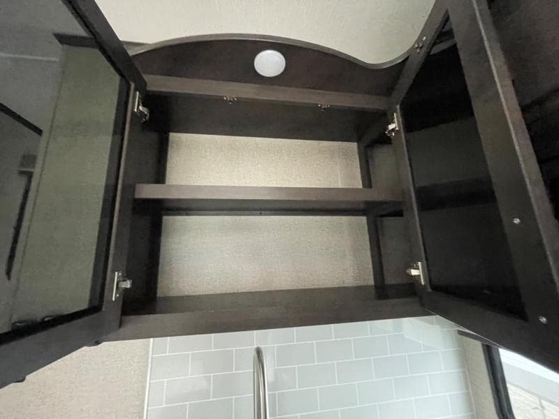 2020 Grand Design 2020 Grand Design Reflection 150 Series - thumbnail 16