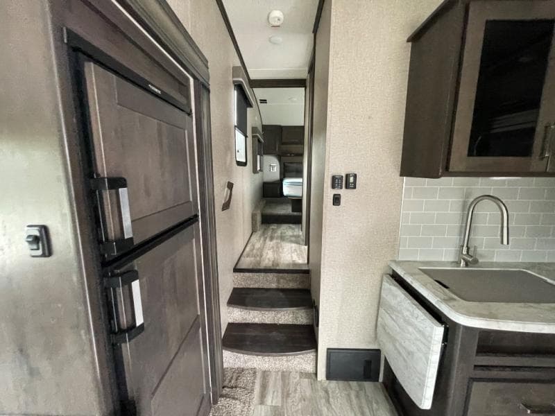 2020 Grand Design 2020 Grand Design Reflection 150 Series - thumbnail 9