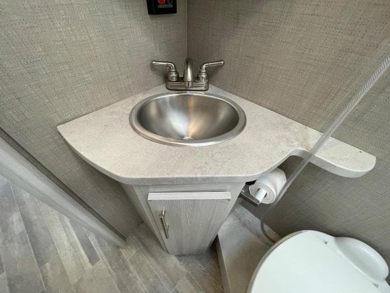 2022 Thor Motor Coach 2022 Thor Motor Coach Compass - thumbnail 17