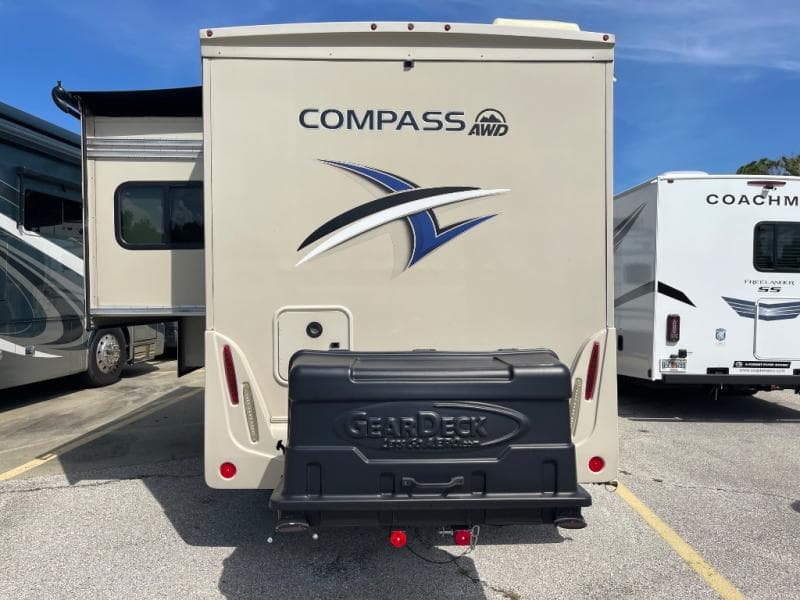 2022 Thor Motor Coach 2022 Thor Motor Coach Compass - thumbnail 6