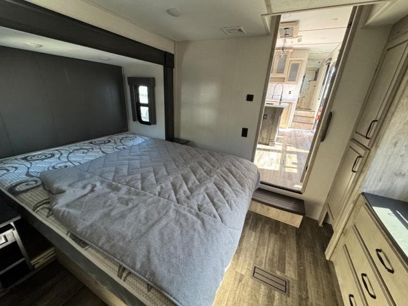 2023 Keystone RV 2023 Keystone RV Avalanche - thumbnail 21