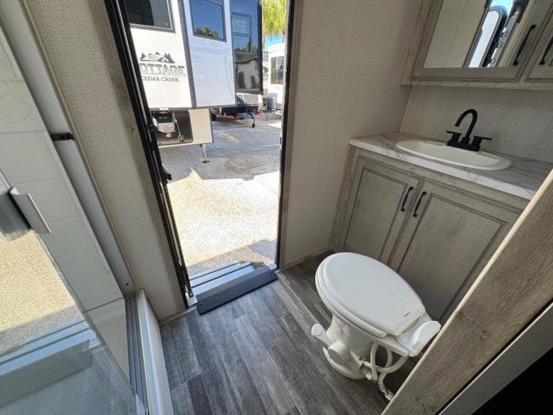 2023 Keystone RV 2023 Keystone RV Avalanche - thumbnail 22