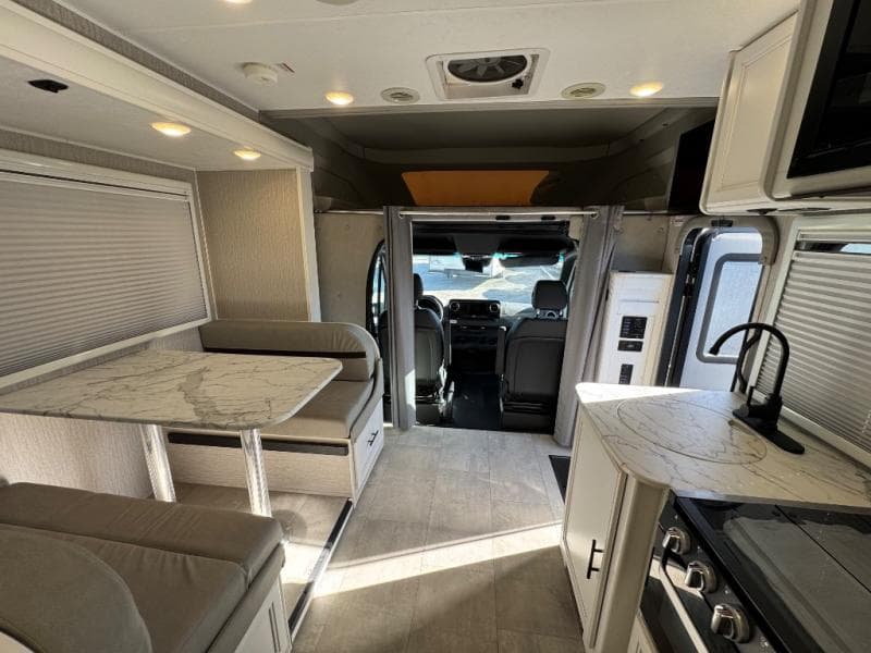 2022 Coachmen 2022 Coachmen Prism - thumbnail 10