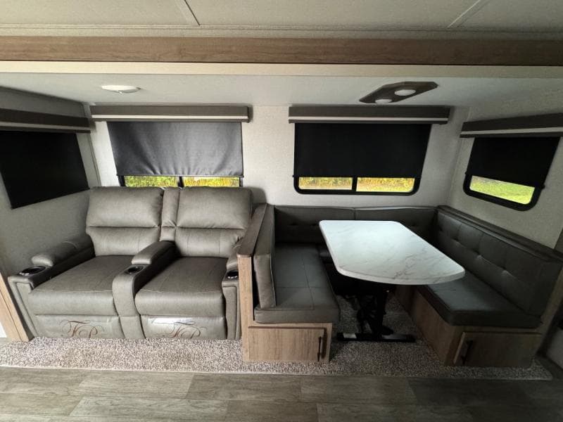 2023 Grand Design 2023 Grand Design Imagine - thumbnail 10