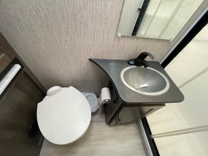 2021 Coachmen 2021 Coachmen Leprechaun - thumbnail 16