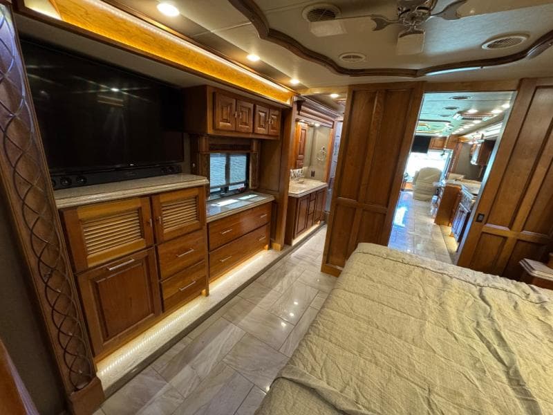 2018 Tiffin Motorhomes 2018 Tiffin Motorhomes Allegro Bus - thumbnail 26