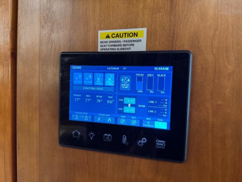 2018 Tiffin Motorhomes 2018 Tiffin Motorhomes Allegro Bus - thumbnail 33