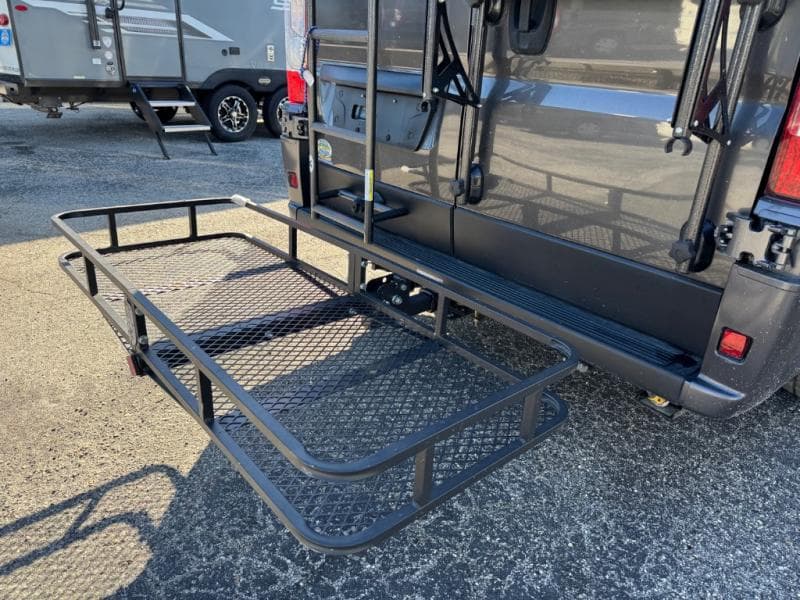 2024 Winnebago 2024 Winnebago Travato - thumbnail 6