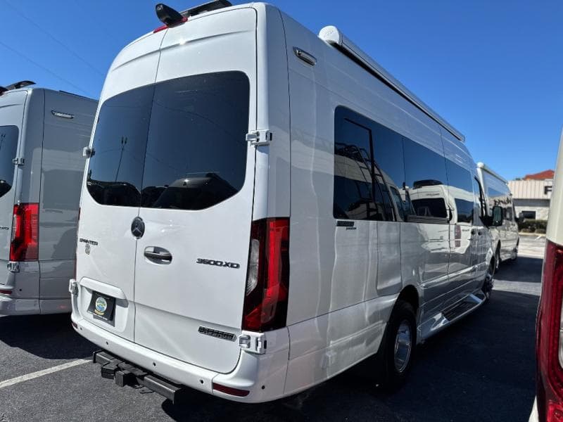 2026 Midwest Automotive Designs 2026 Midwest Automotive Designs Passage - thumbnail 4