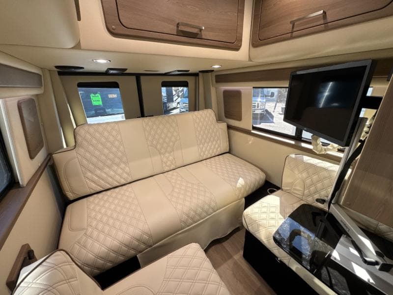 2026 Midwest Automotive Designs 2026 Midwest Automotive Designs Patriot - thumbnail 11