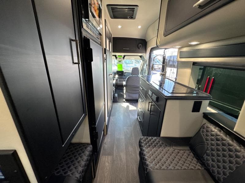 2026 Midwest Automotive Designs 2026 Midwest Automotive Designs Passage - thumbnail 8